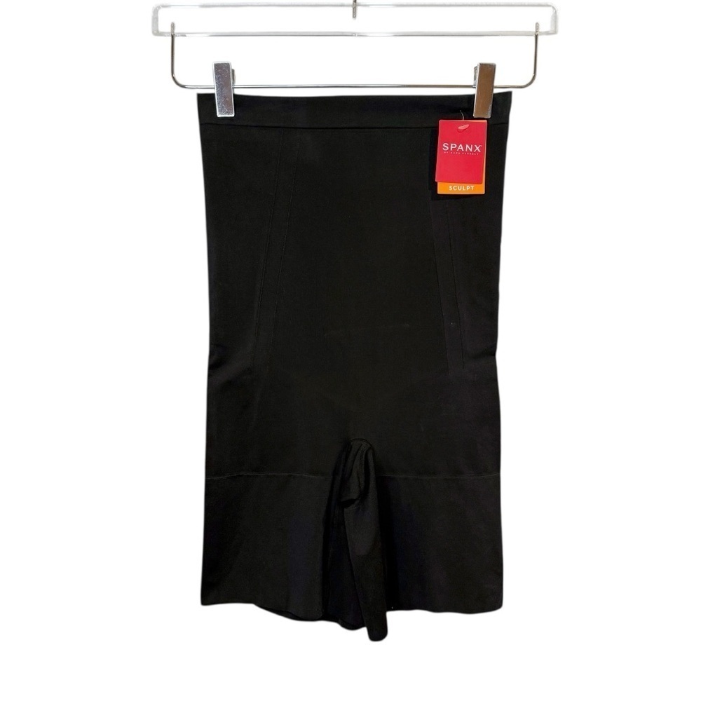 SPANX Black High Waisted Mid Thigh Seamless Targeted Sculpting Shorts Sz L - Picture 2 of 8
